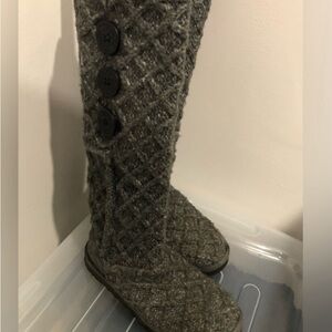 Gray Quilted Button-Up Women's Boots